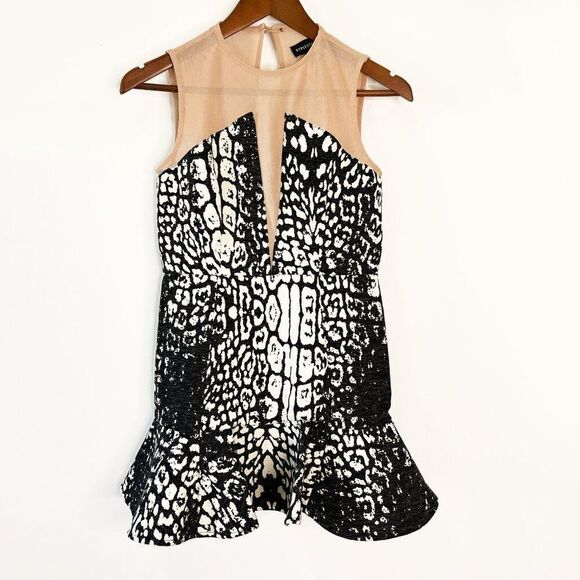 Stylestalker Rumor Has It Black and White Mini Dress in Leopard - Picture 2 of 9